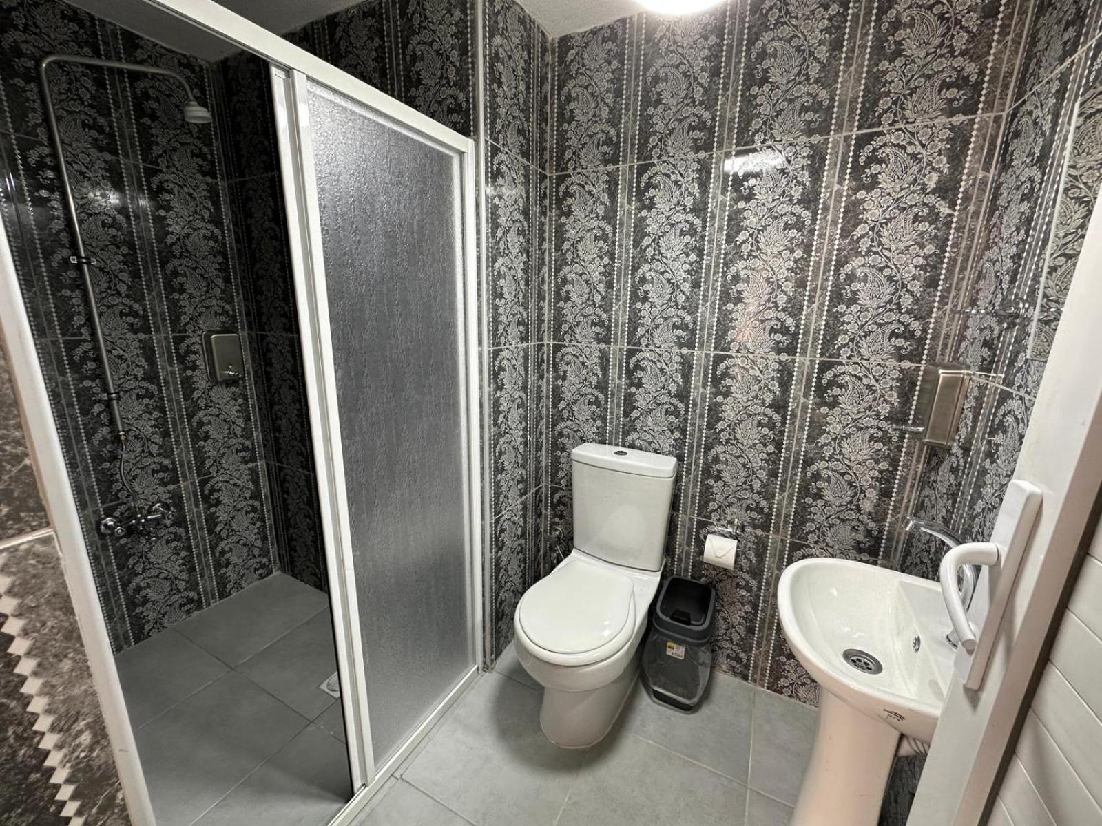 בורסה Otel Nil Firat מראה חיצוני תמונה